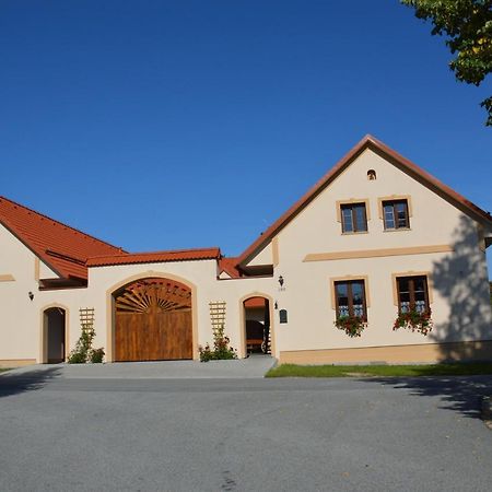 Penzion U Podkovare Třeboň Exterior foto