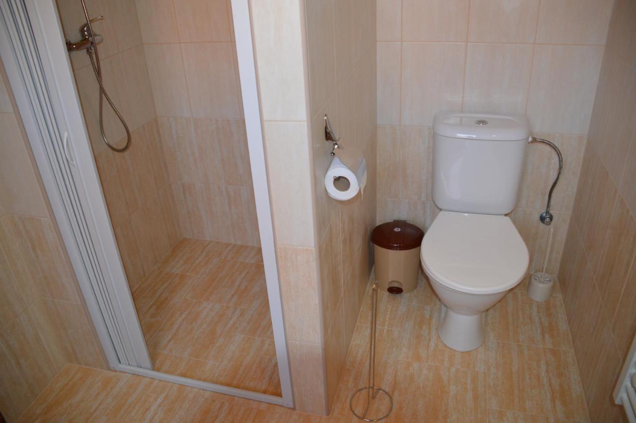 Penzion U Podkovare Třeboň Exterior foto