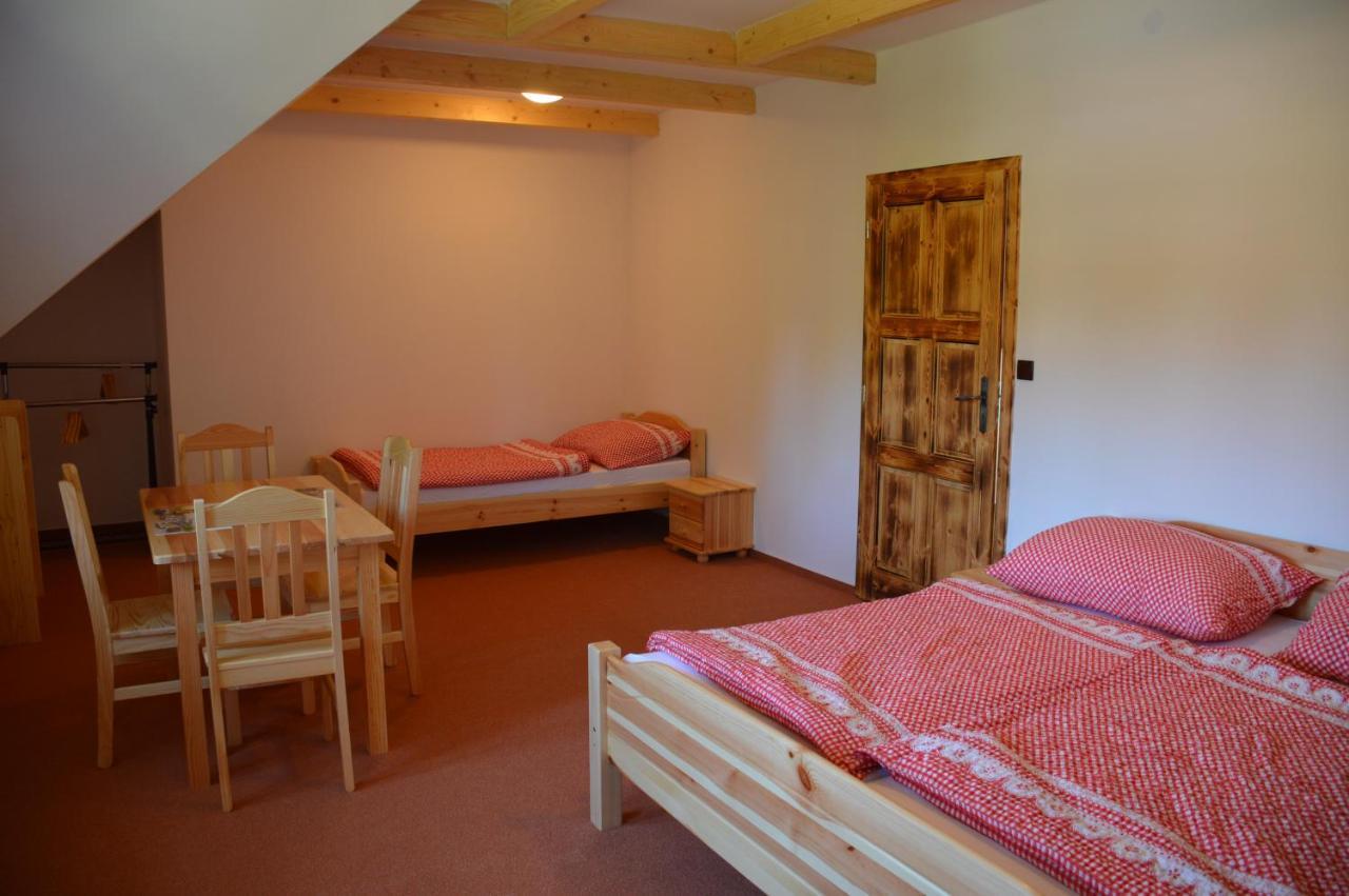 Penzion U Podkovare Třeboň Exterior foto