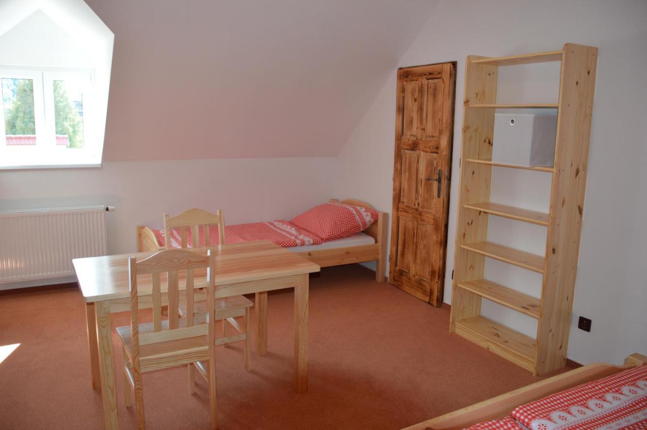 Penzion U Podkovare Třeboň Exterior foto